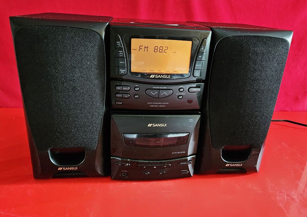 Japońska wieża z kolumnami Sansui