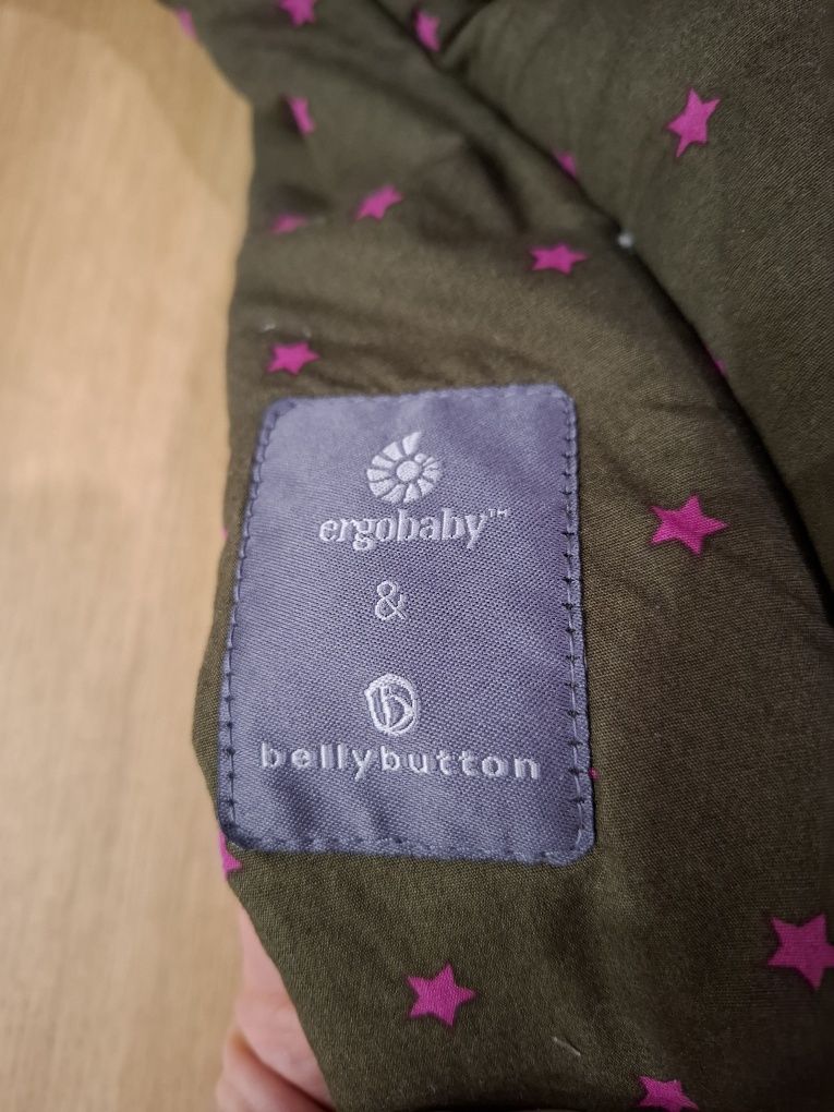 Ergobaby&baby button