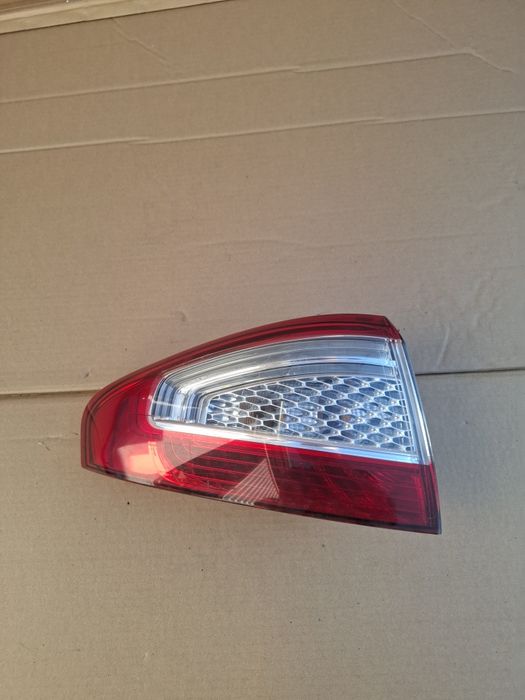 FORD MONDEO MK4 LIFT HB Lampa Lewa Tylna Lewa Tył wlkp