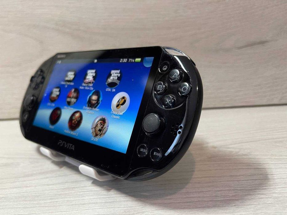 Sony PS VITA Slim Black 64GB + 30 Ігор встановлено + Повний комплект.
