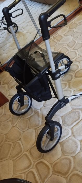 Продам ходунки Garmin 60