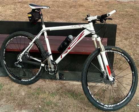 Vendo bicicleta RCZ btt