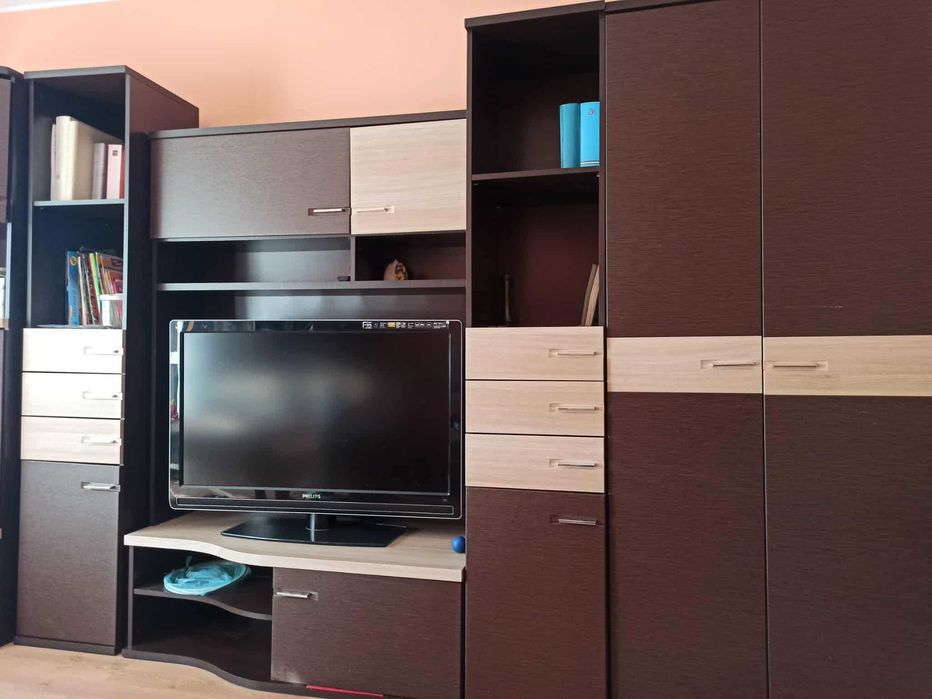 Zestaw mebli - szafa, regały, szafka tv, barek, komoda, półka