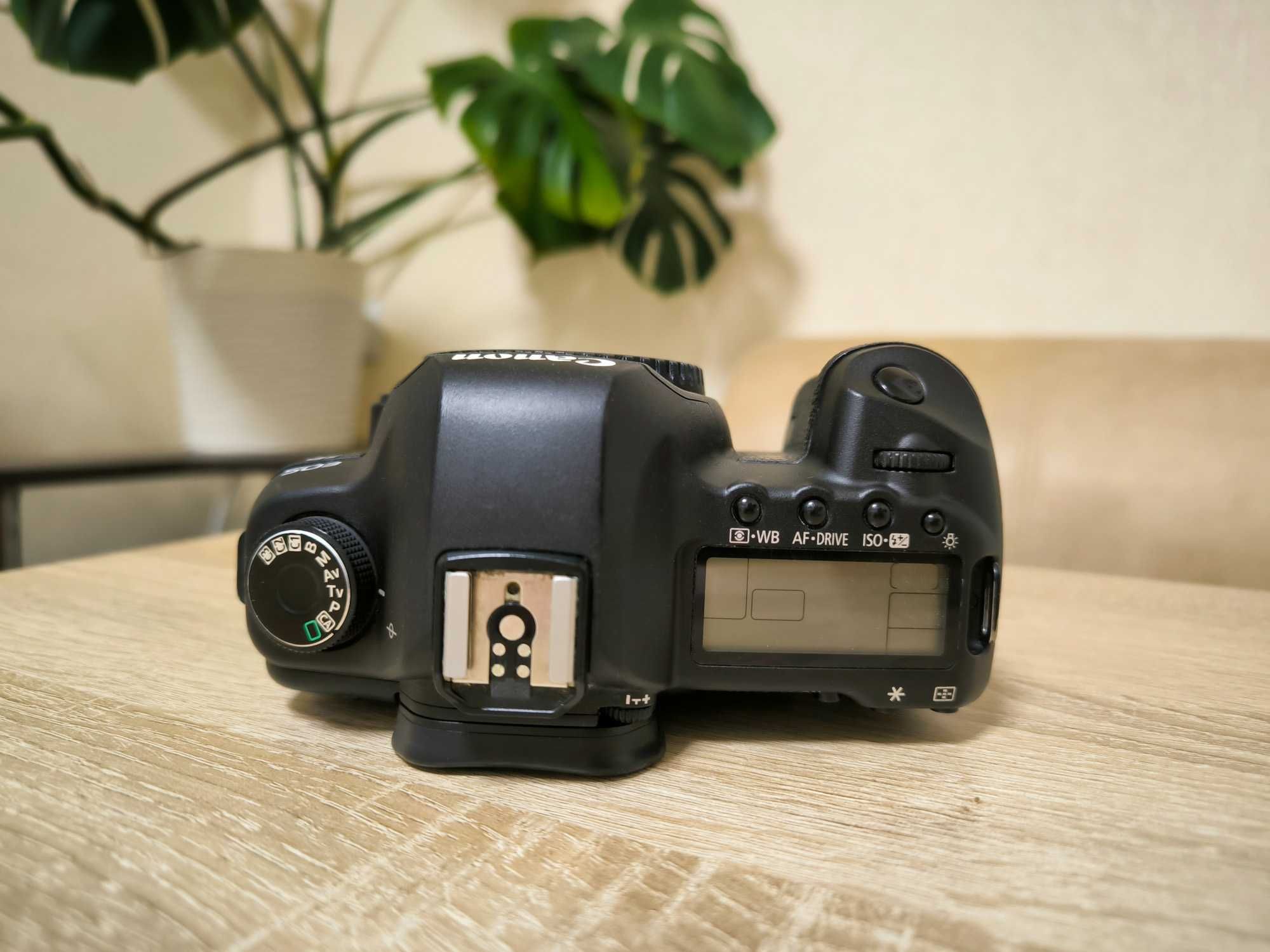Canon 5D Mark II body ! Пробег 20к ! Отличнейшее состояние !