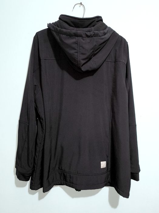 Kurtka z kapturem typu Softshell - 46/48 -