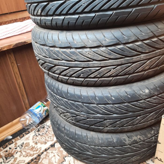 Шини, скати, колеса, резина літня