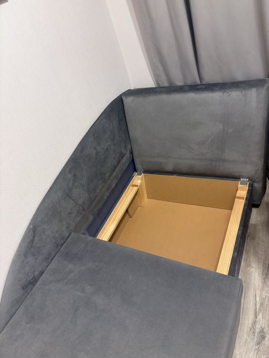 Диван (малютка) в ідеальному стані