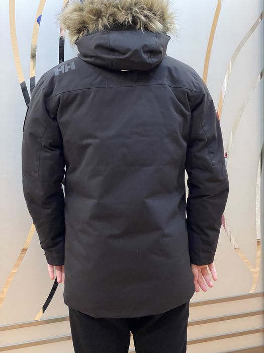 Парка / куртка Helly Hansen