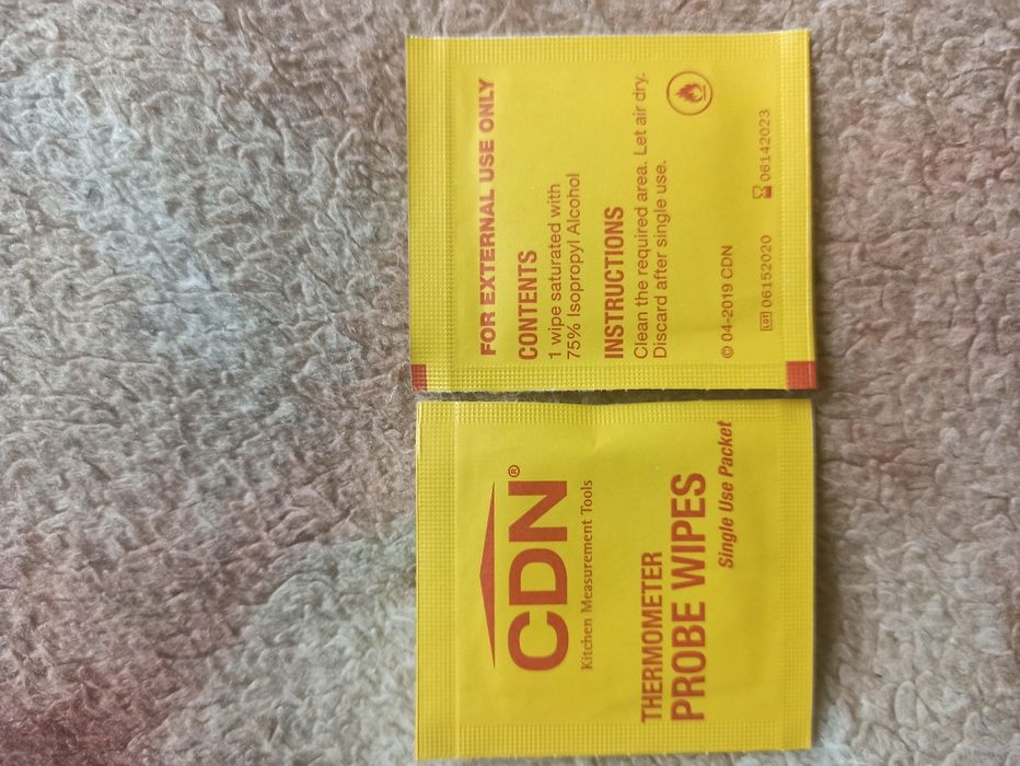 Спиртові серветки (маленькі) 3*200шт