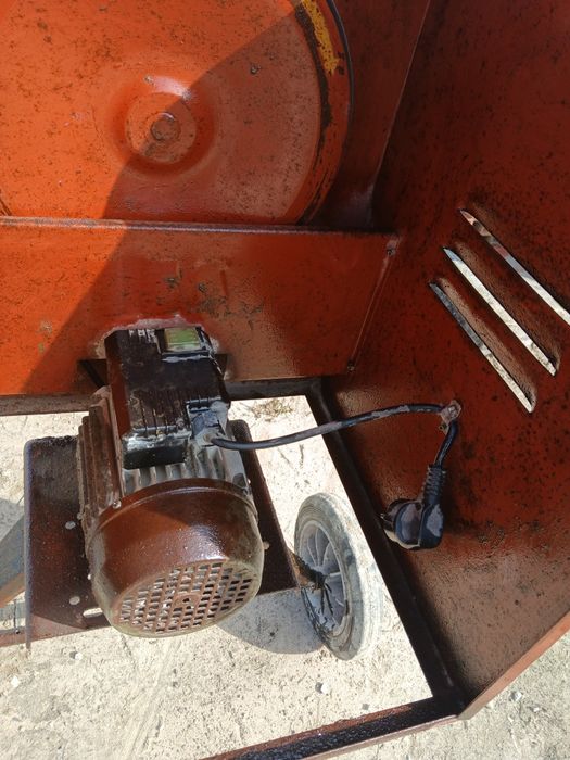 Betoneira lis 170 pouco uso posso entregar