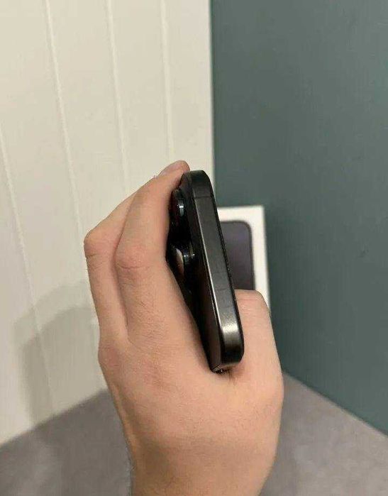 iPhone 15 Pro Max, 256 ГБ