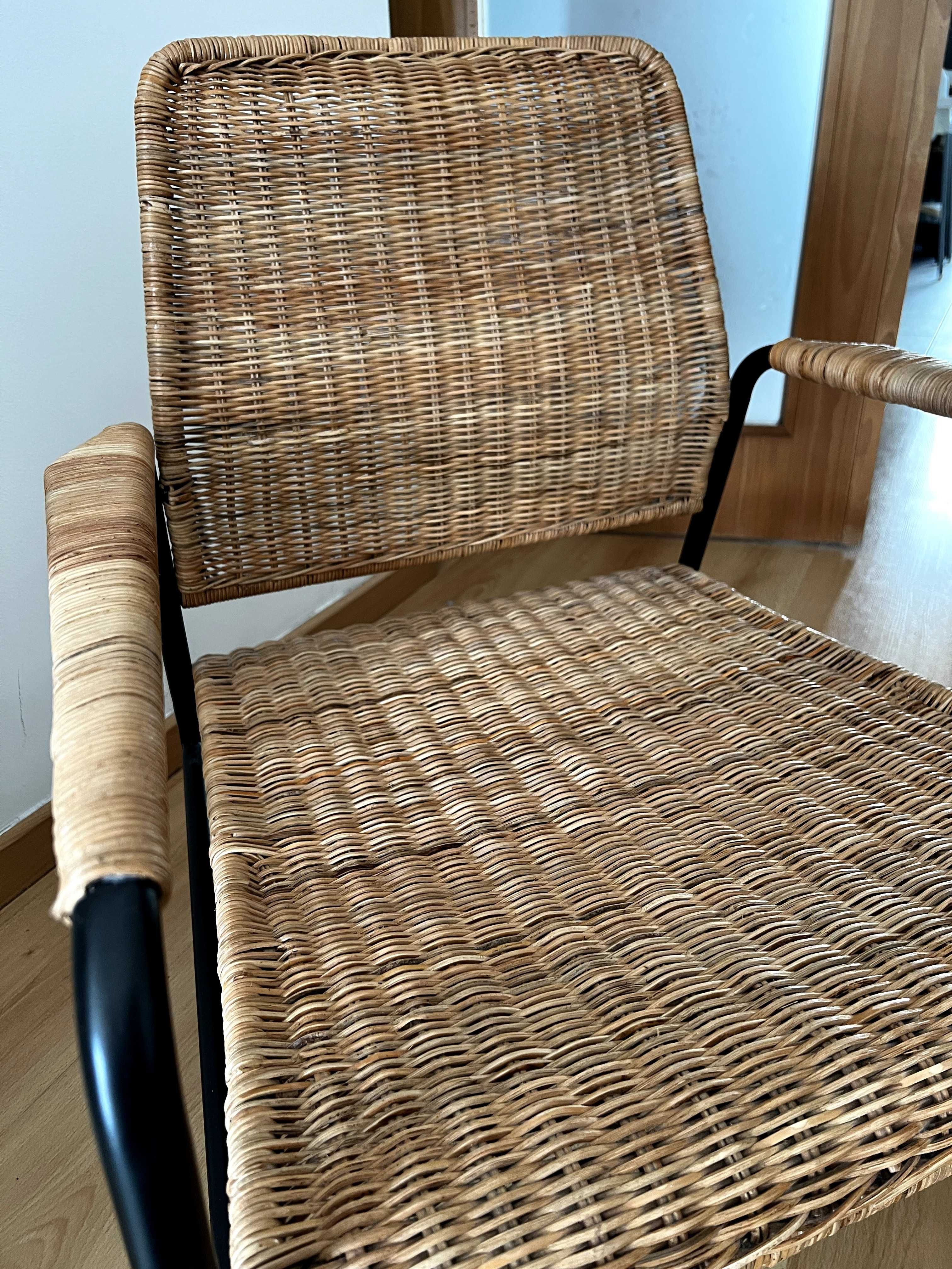 Poltrona ULRIKSBERG da IKEA Praticamente Nova - 80€