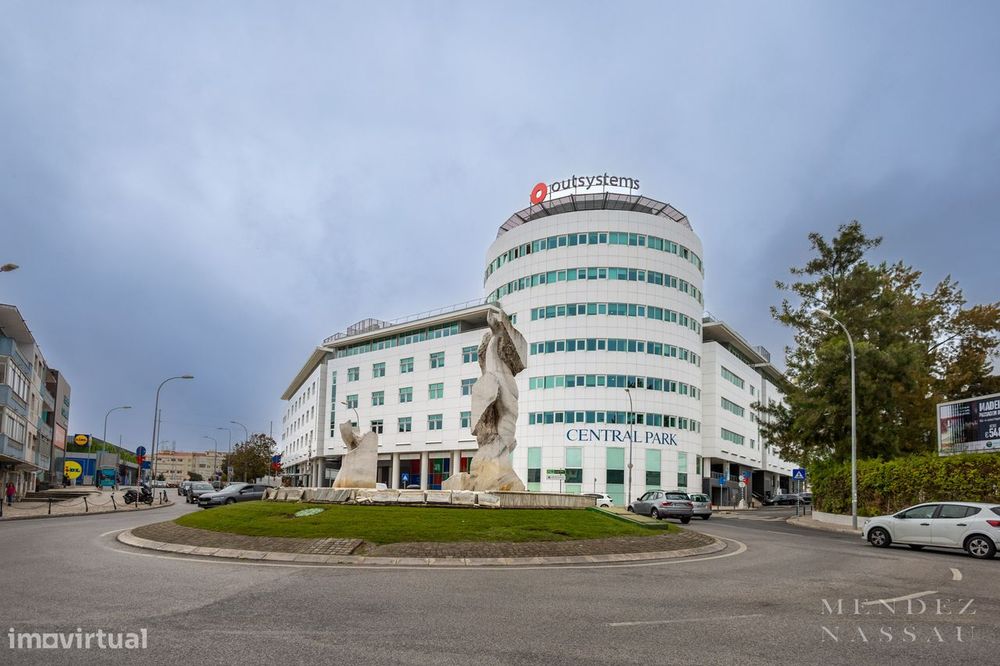 Galeria Comercial Central Park