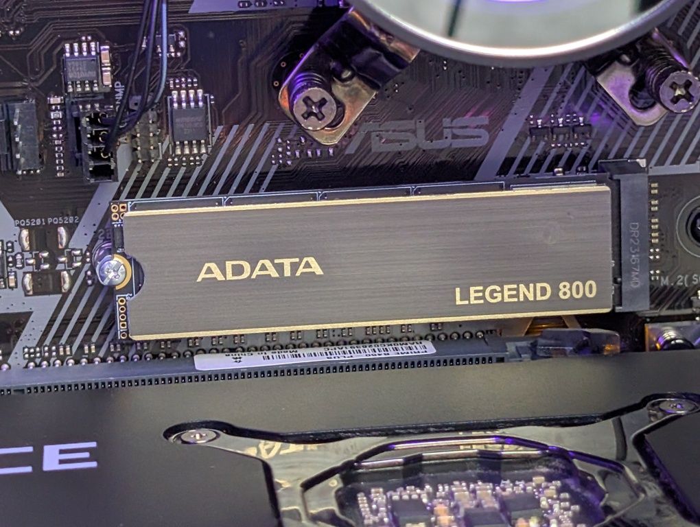 Legenda! RYZEN 7-5700X | RTX 3060Ti | SSD 1TB | 650W | XPG