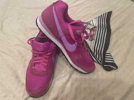 Świetne damskie buty Nike, r. 40,5