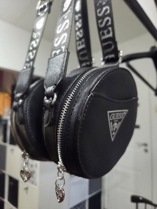 Mała torebka Guess bdb