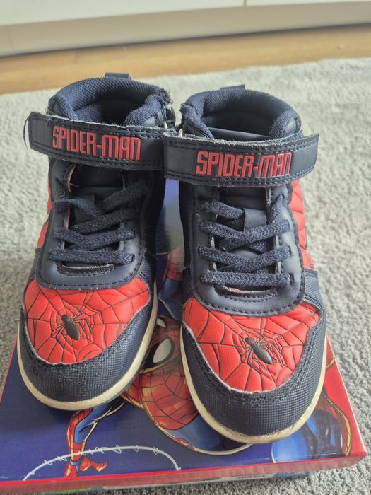 Trzewiki świecące spider man. Rozm 27.