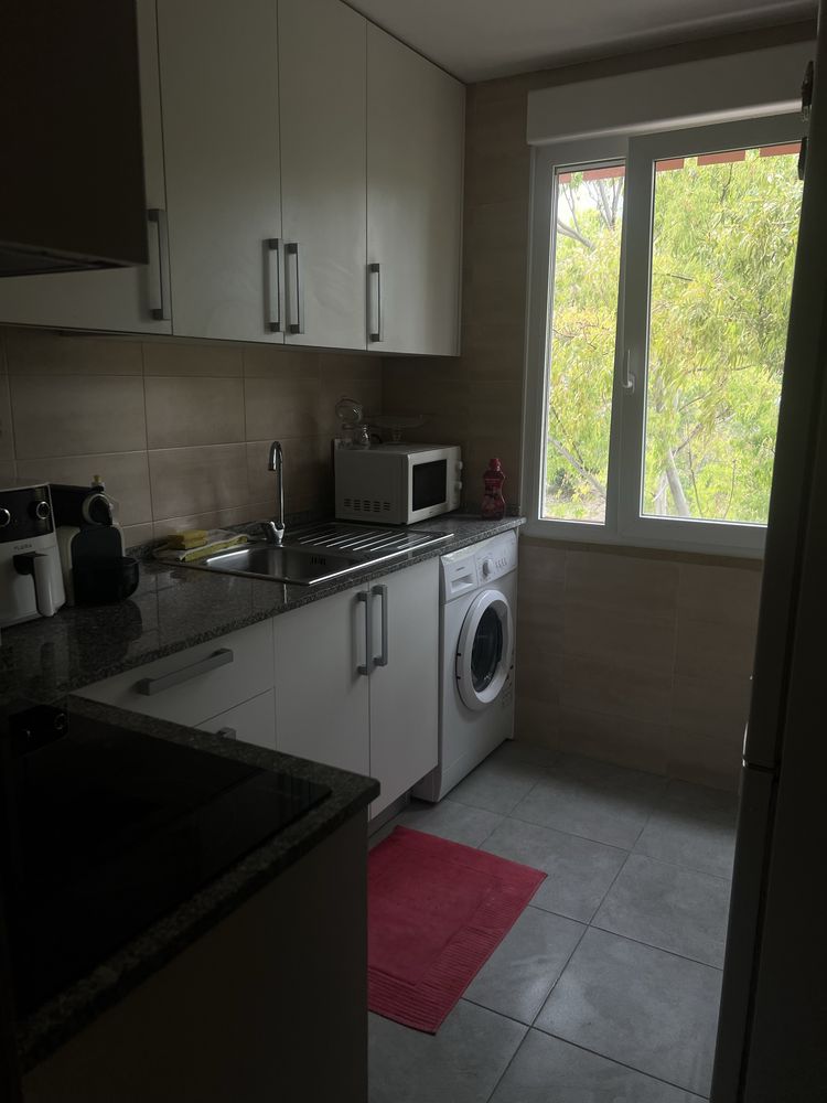 Arrendo quarto 450€