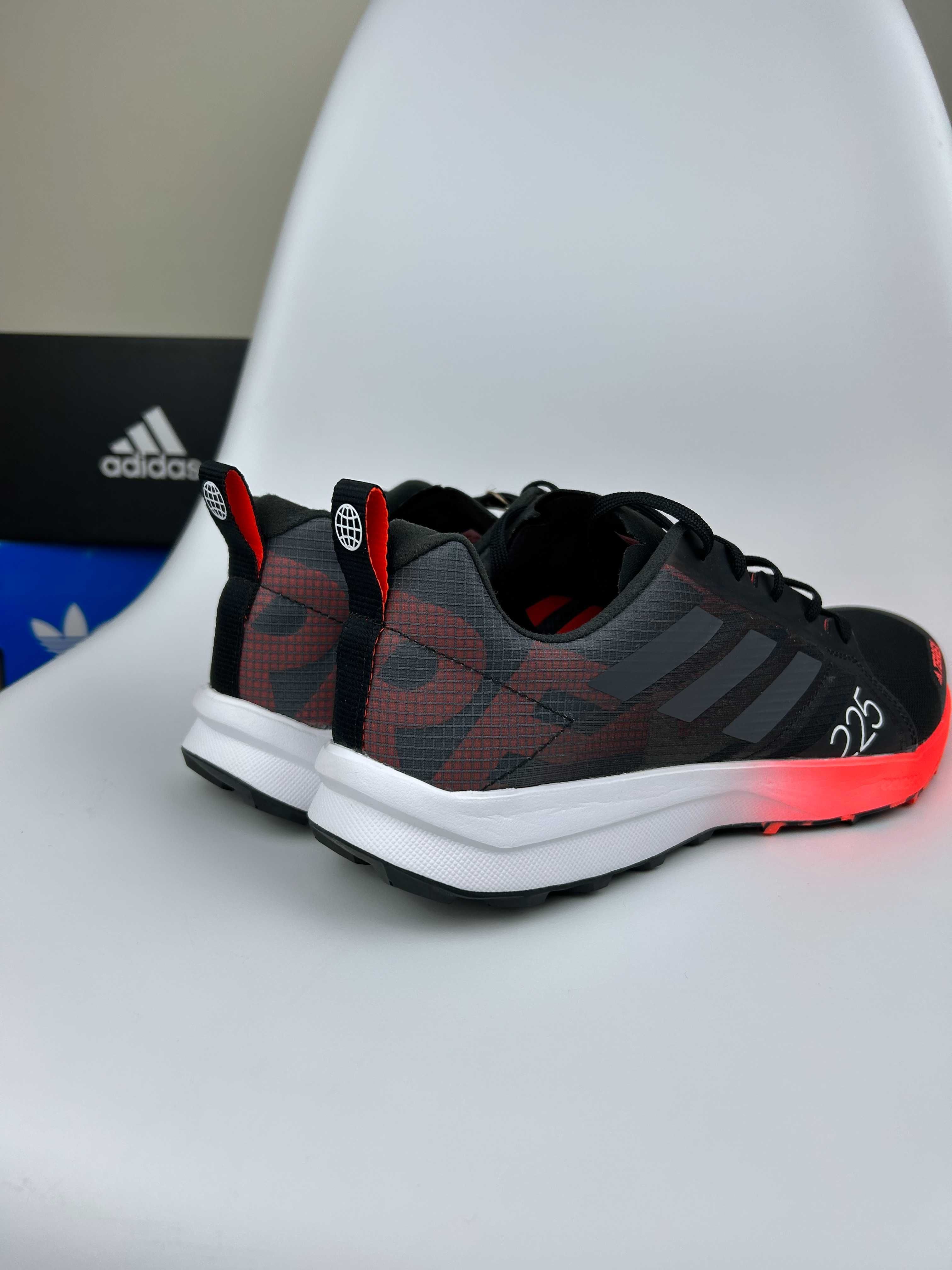 Кроссовки Adidas Terrex Speed Flow черные сеточка новые 44