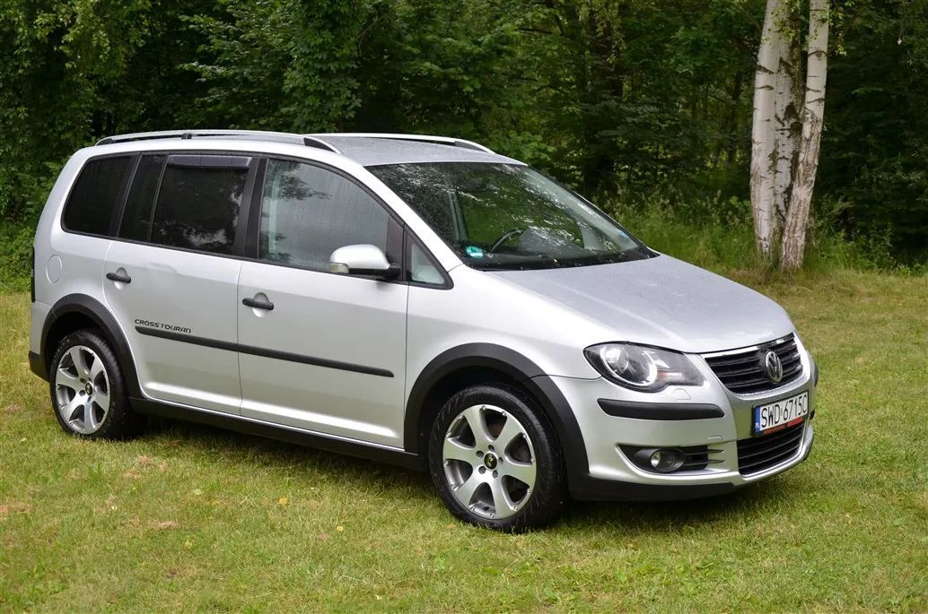 Volkswagen Touran Touran Cross 1.9 Tdi Bezwypadkowy 7 osobowy