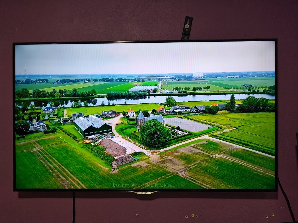 Телевізор Samsung 46f6500