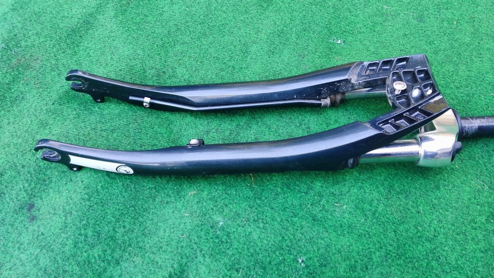 Widelec Gazelle z amortyzatorem 28 cali