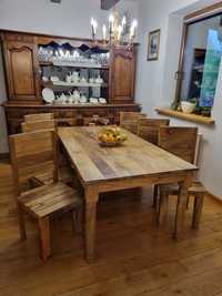 Piękny Komplet: Stół i Sześć Krzeseł