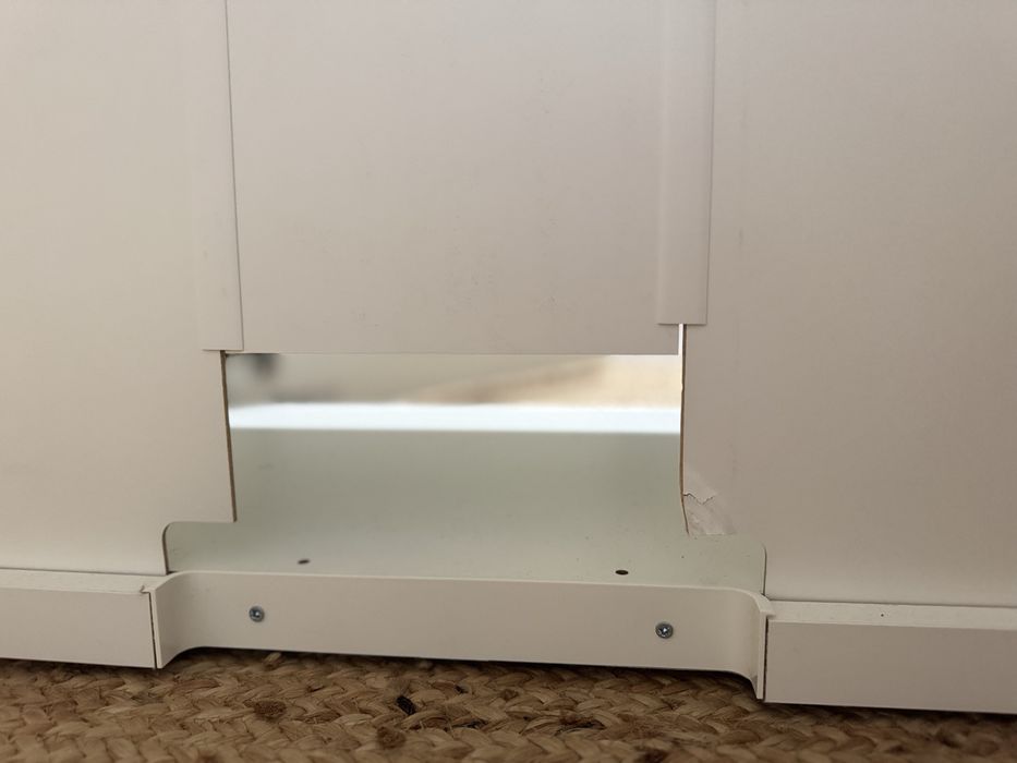 Movel de TV modelo Bestå 1.80m