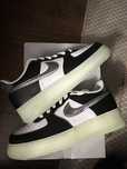 Mlodziezowe buty Nike