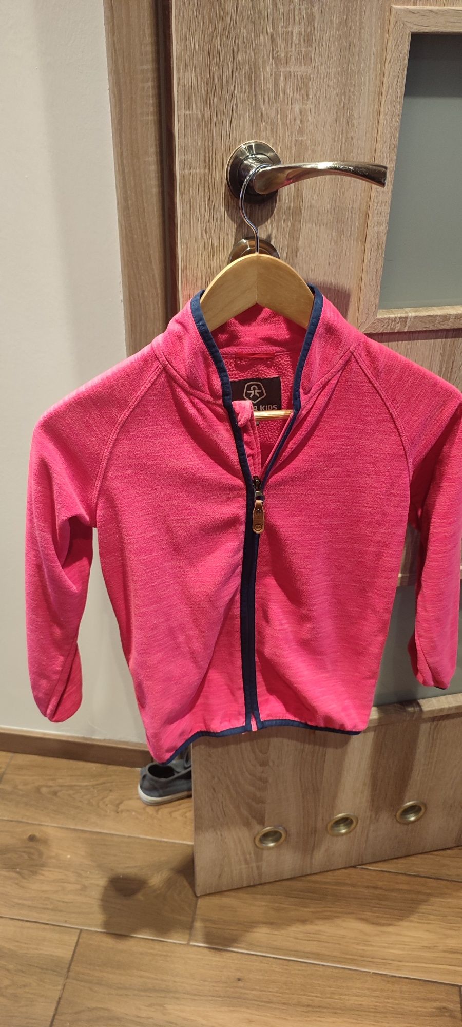 Bluza różowa bez kaptura 128/134