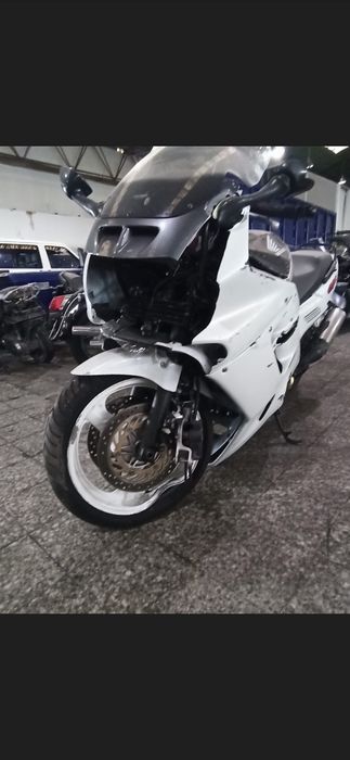 Peças Honda CBR1000F
