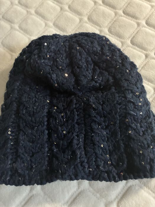 Шапки 2 шт. Зимова та на осінь-весну