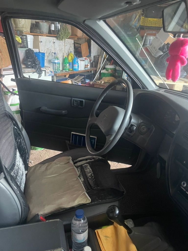 Carrinha Nissan como Nova