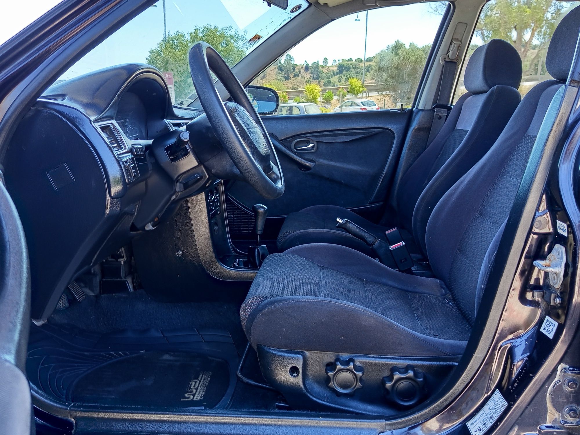 Oportunidade Honda Civic 1.5 VTEC em excelente estado mecânico