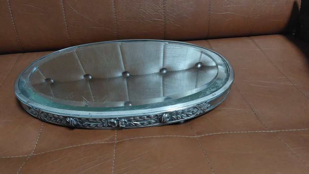 Base em prata javali