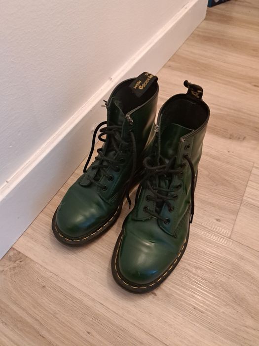 Botas Dr Martens (cor verde)