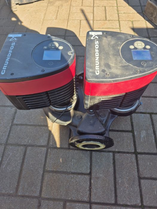 Grundfos Magna 3 Bezdławicowa pompa obiegową Magna 3 D 65-120 F340