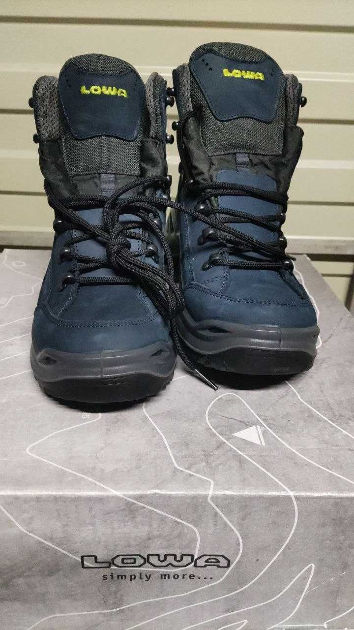 LOWA RENEGADE GTX MID р.42,5. Сині. Нові. Оригінал. Gore Tex