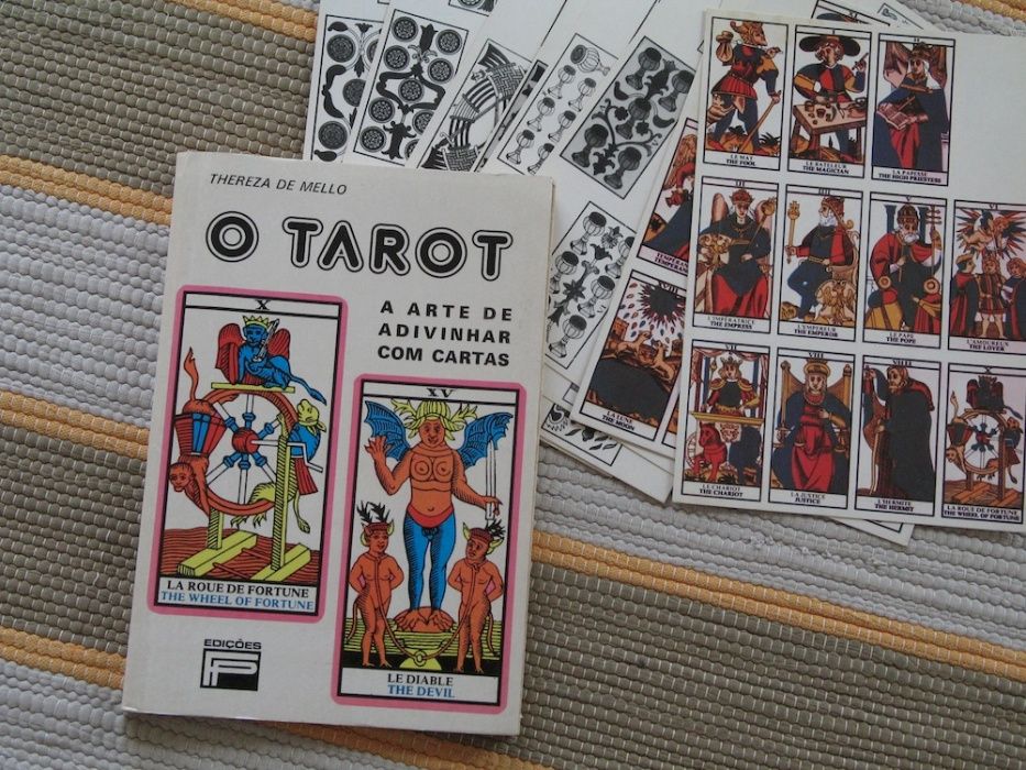 O Tarot - A Arte de Adivinhar com Cartas - Thereza de Mello