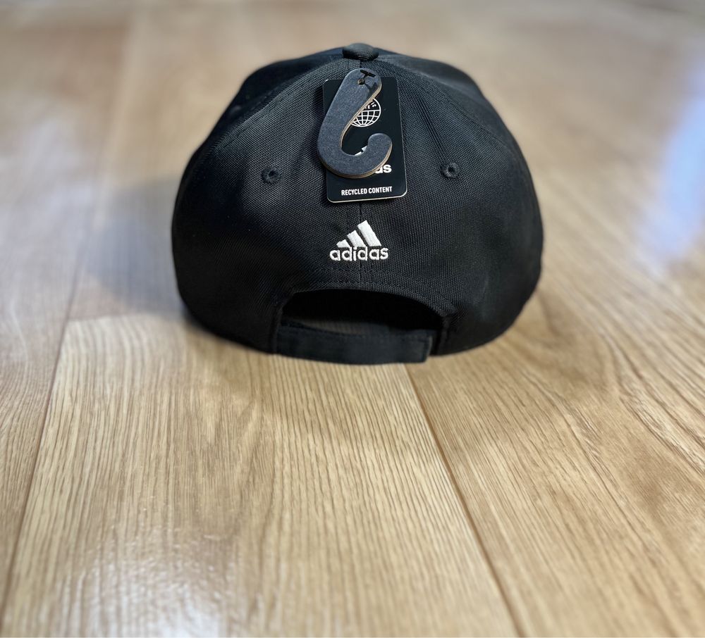 Нова оригінальна кепка adidas decision hat