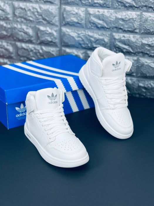 Adidas белые кроссовки кожаные на осень / кросовки Адидас высокие