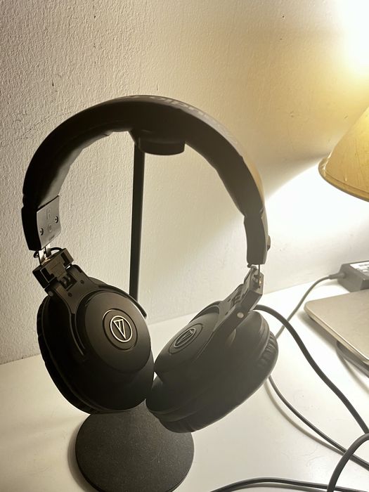 Audio technica (ATH-M30X) studio headphones.