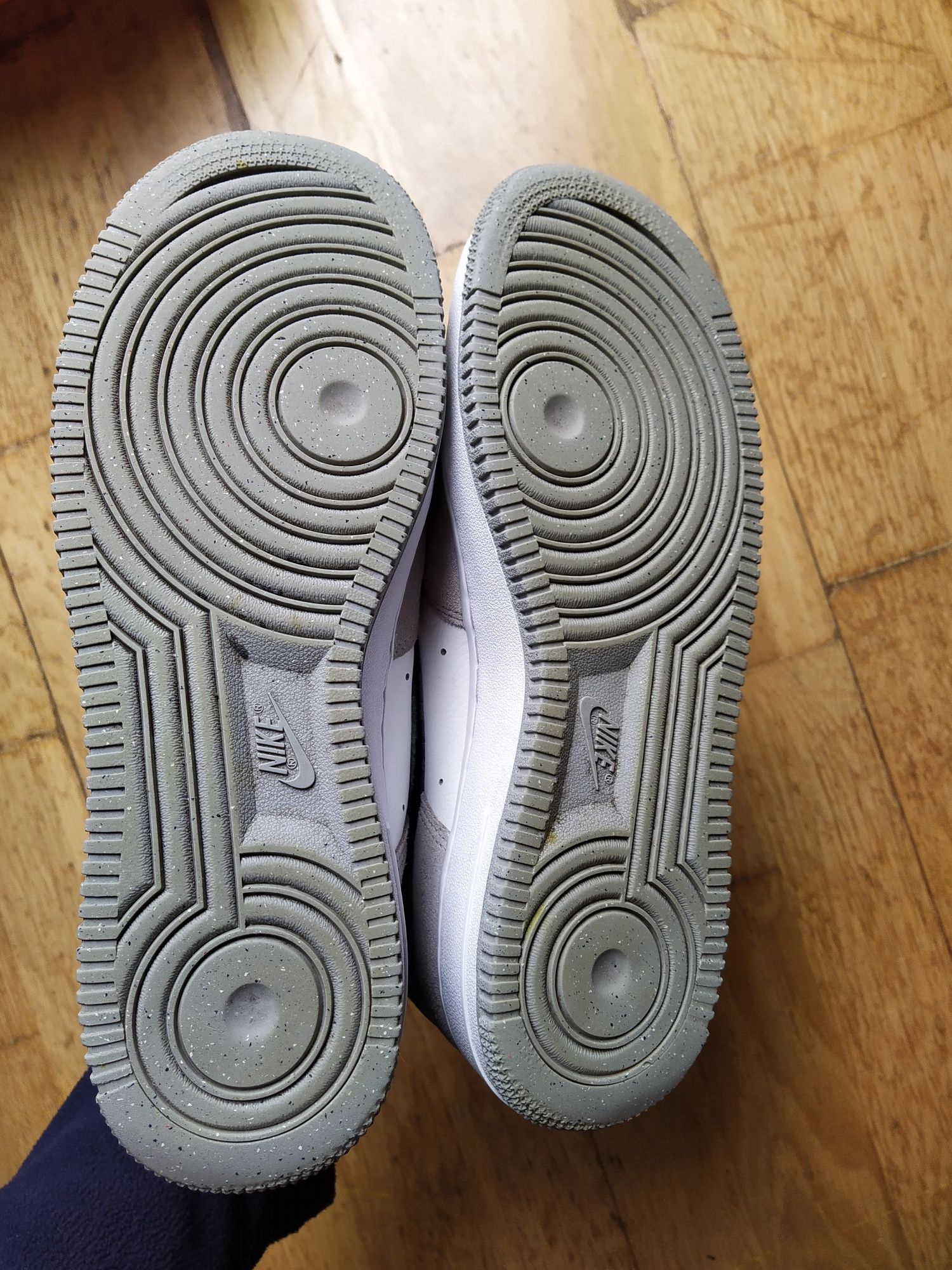 Nike Air Force 1 Light Smoke Grey Midnight Navy