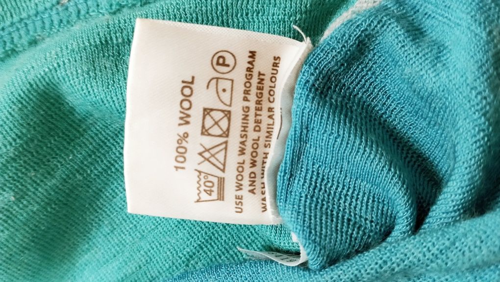 Wełna merino , koszulka techniczna i kominiarka