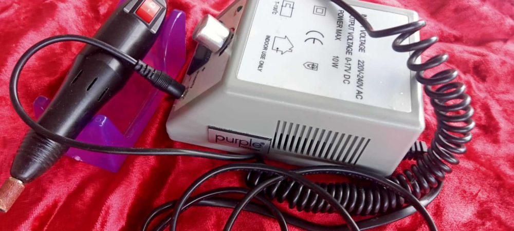 Broca unhas Purple. Dá para tirar peles dos calcanhares.