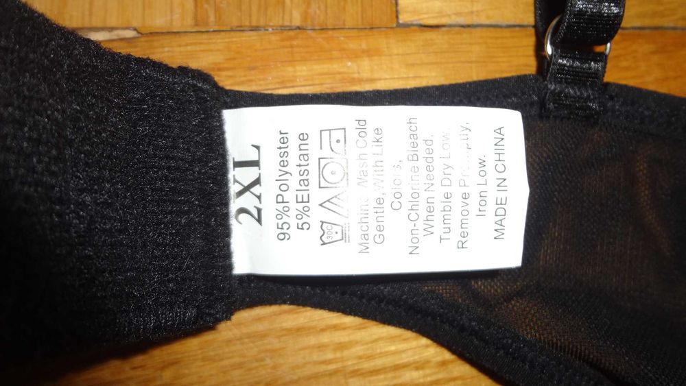 Bielizna erotyczna, body 2XL sexi, ćwieki, lateks, paski, strapsy