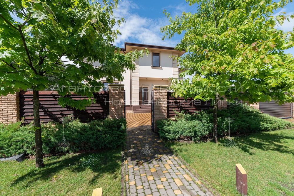 КМ Хутір Ясний,Лісники вихід на воду Будинок 462м2 з ремонтом,23 сот.