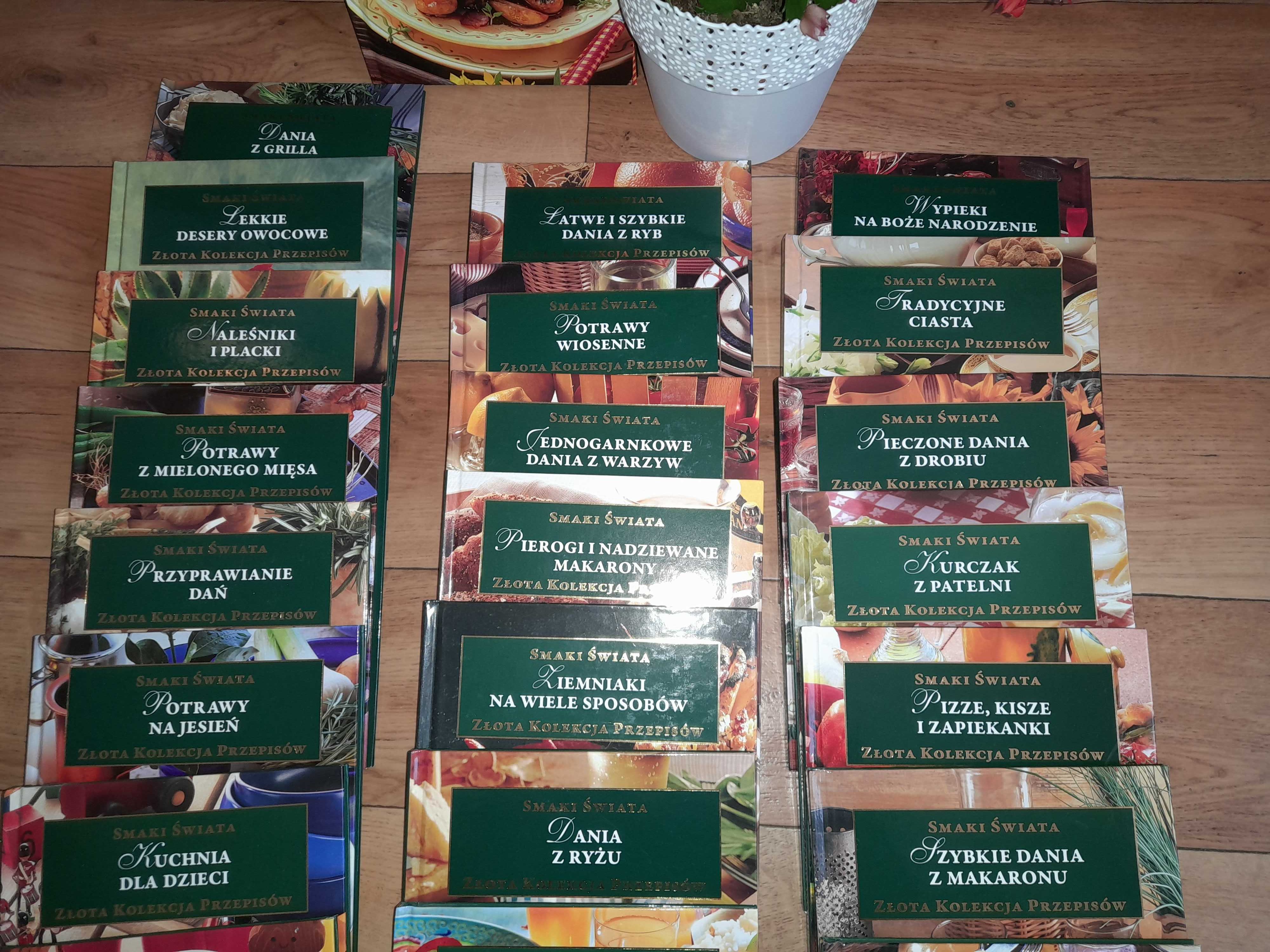 Książki kucharskie - kolekcja Smaki Świata