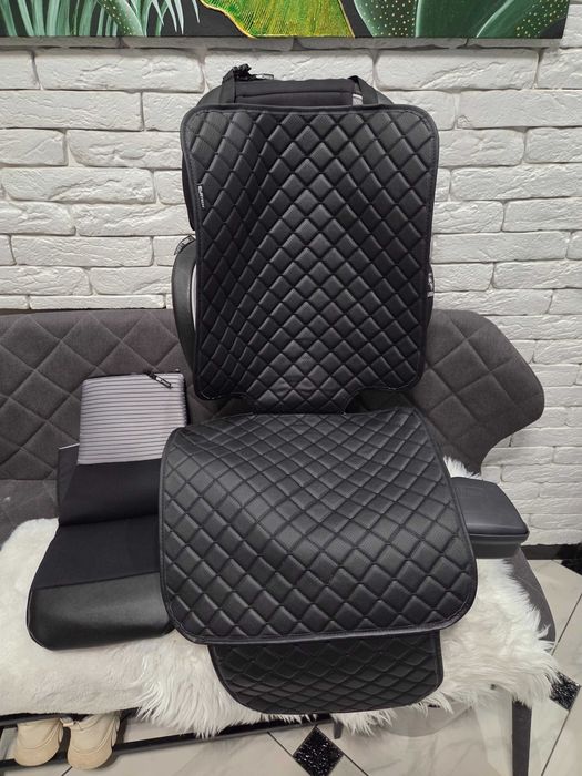 Дитяче автокрісло Chicco KidFit, 2/3 вікова група, ISOFIX, накидка Eva