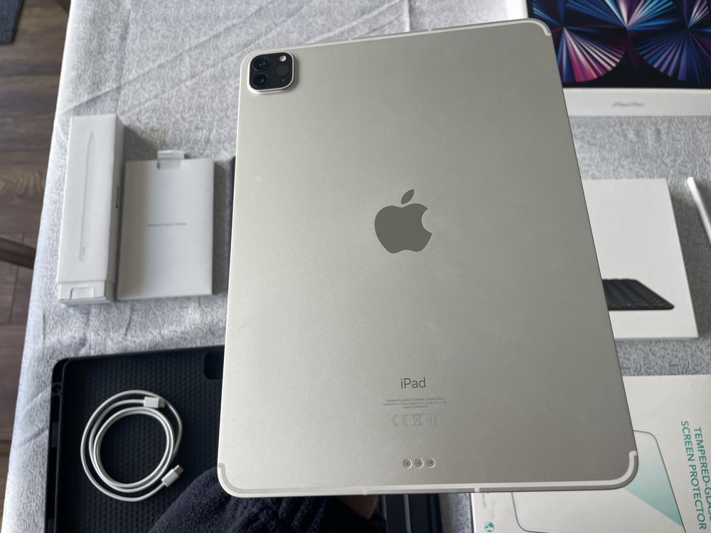 iPad Pro 11" 128GB + 5G + Todos Acessorios